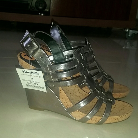 BCBGeneration Shoes - New BCBG Generation Bekka Wedges Sandals sz 7 M